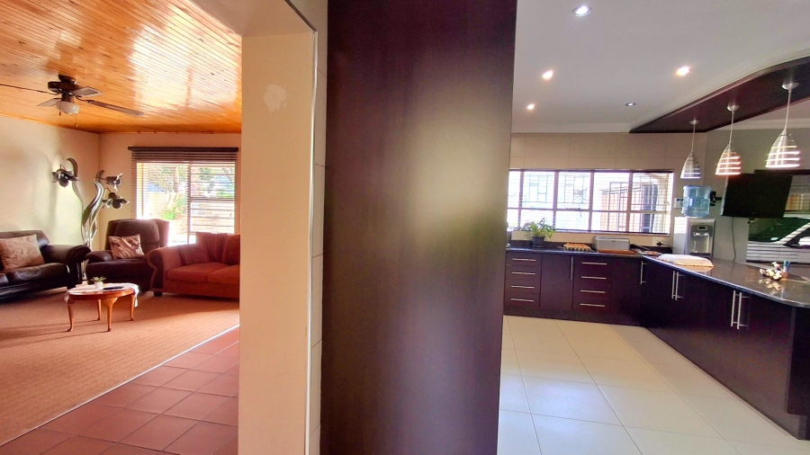 4 Bedroom Property for Sale in Sasolburg Ext 4 Free State